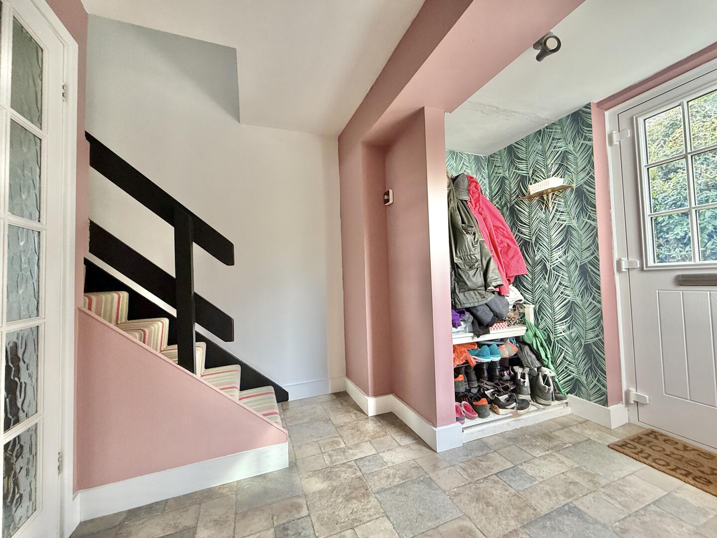 3 bed property in Halwyn Place, Truro
